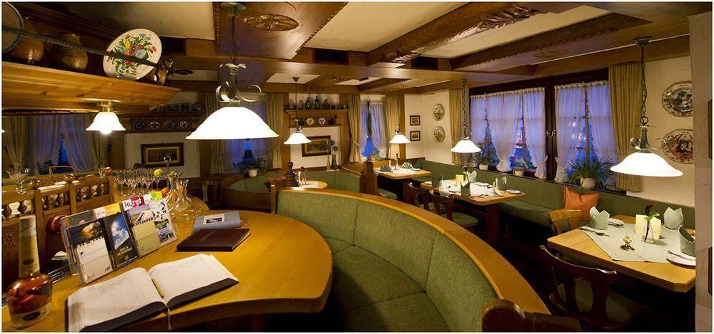 Goebels Hotel Zum Loewen Friedewald  Екстериор снимка