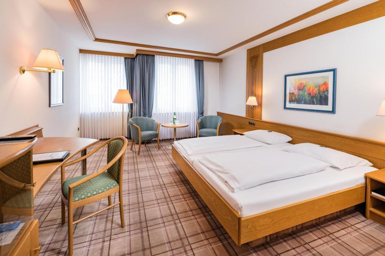 Goebels Hotel Zum Loewen Friedewald  Екстериор снимка