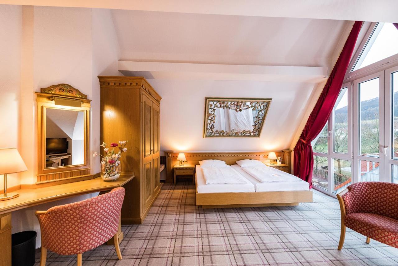 Goebels Hotel Zum Loewen Friedewald  Екстериор снимка